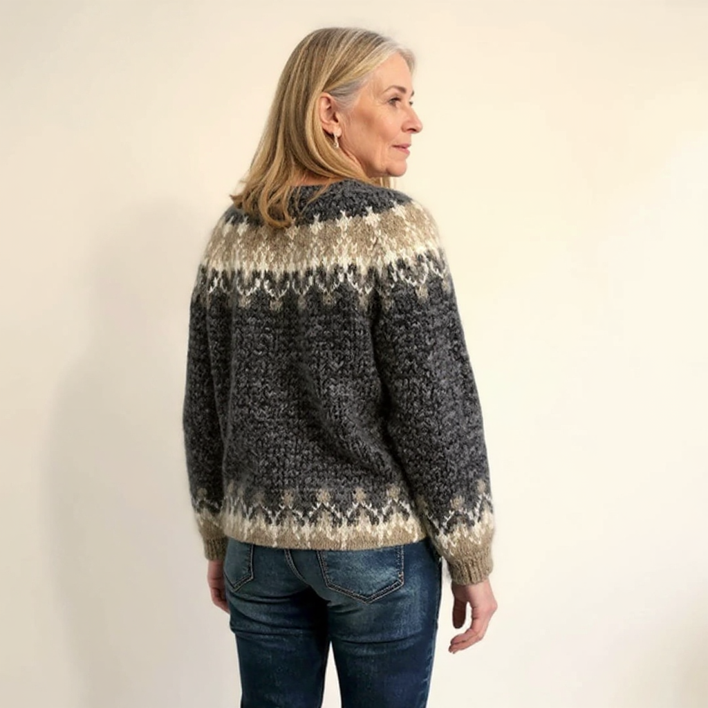 Samantha | Vintage Isländska Tröjor